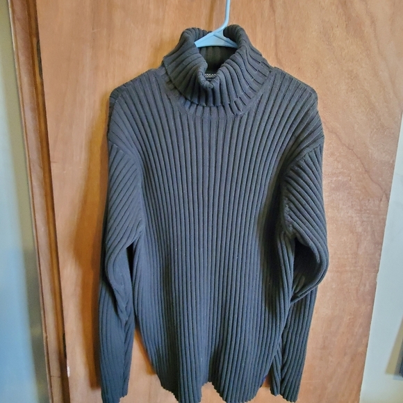 American Eagle Outfutters Sz XL. Long Sleeve Cable Knit .army Green. Turtleneck - Picture 1 of 5